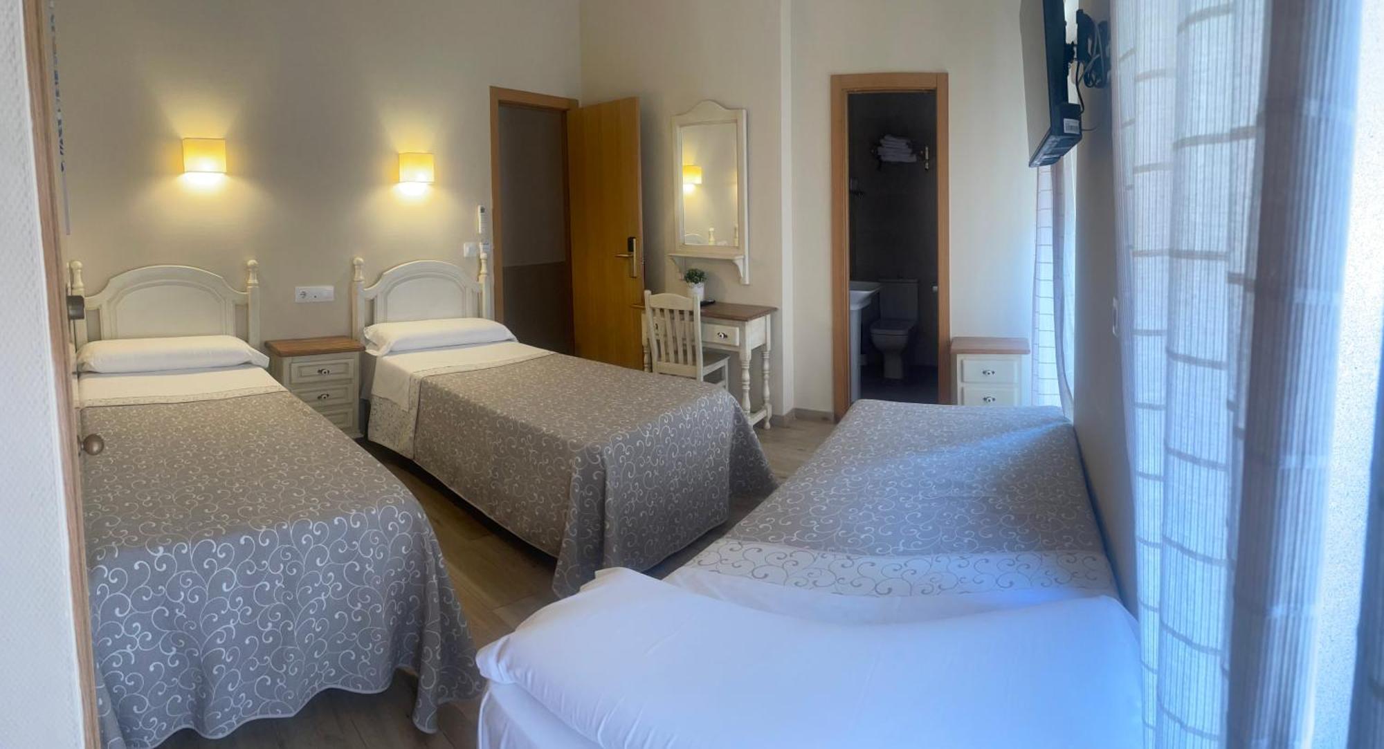 Tripolis Toledo — Photos 2